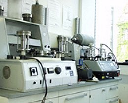 thin-sections-hms.jpg